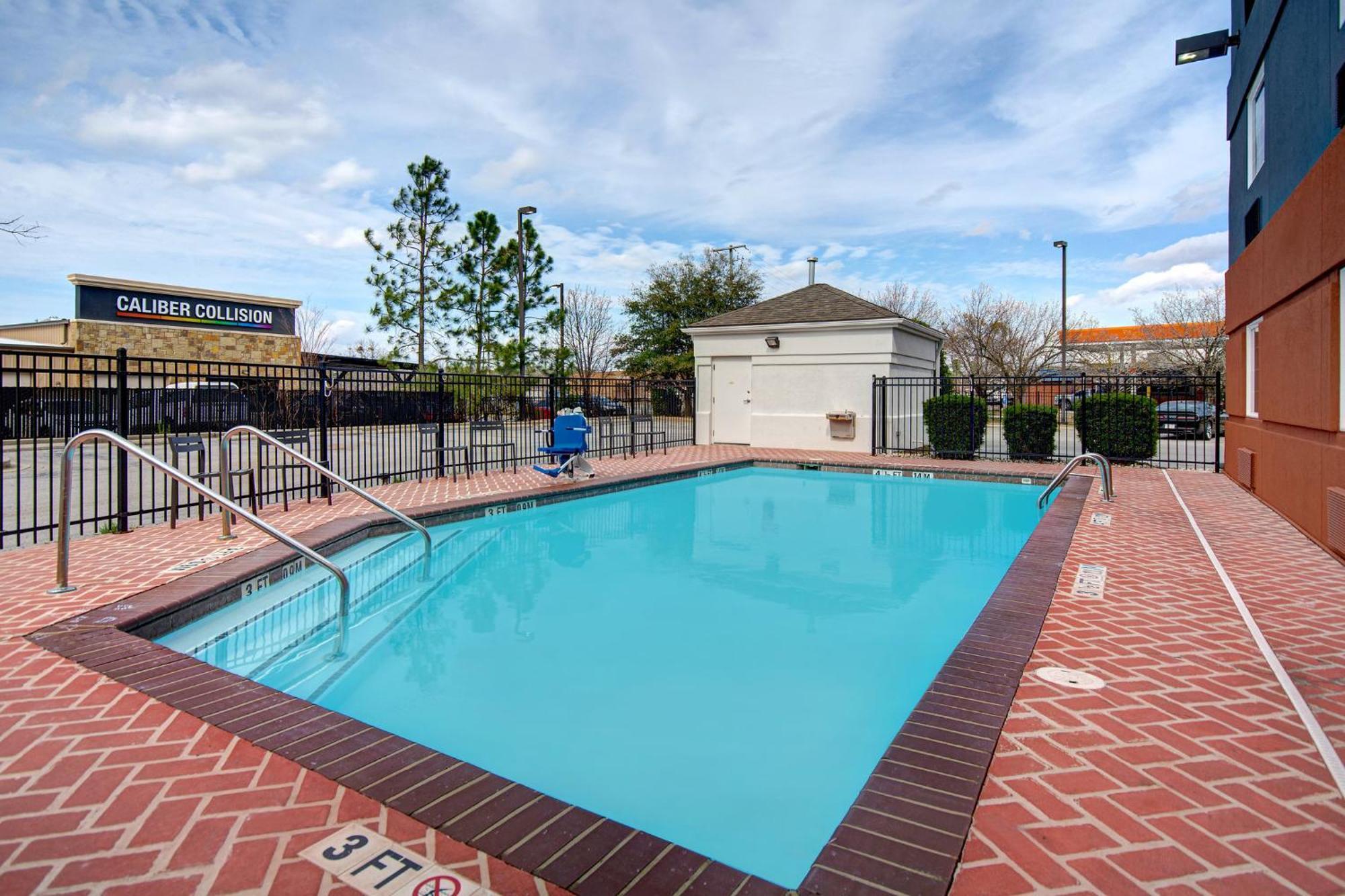 Candlewood Suites Columbia-Fort Jackson By Ihg Eksteriør billede