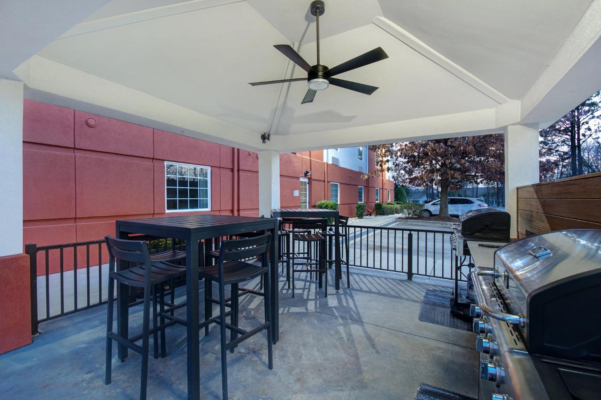 Candlewood Suites Columbia-Fort Jackson By Ihg Eksteriør billede