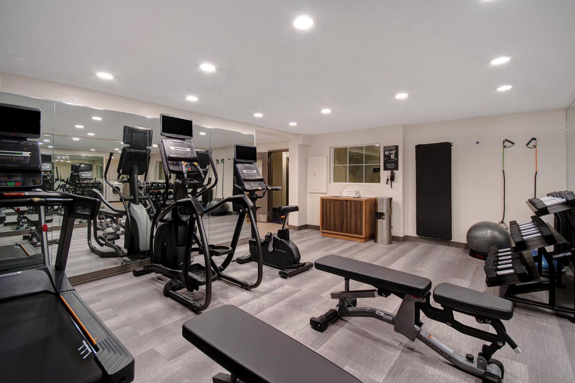 Candlewood Suites Columbia-Fort Jackson By Ihg Eksteriør billede